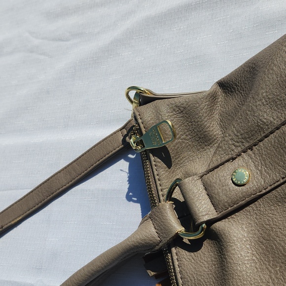 Steve Madden vegan large bag tote. Size 16x16: - Picture 5 of 12